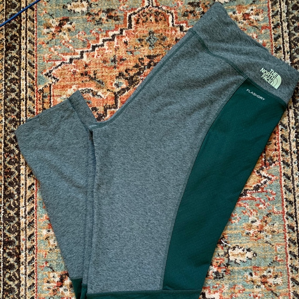 The North Face Flashdry Colorblock Leggings